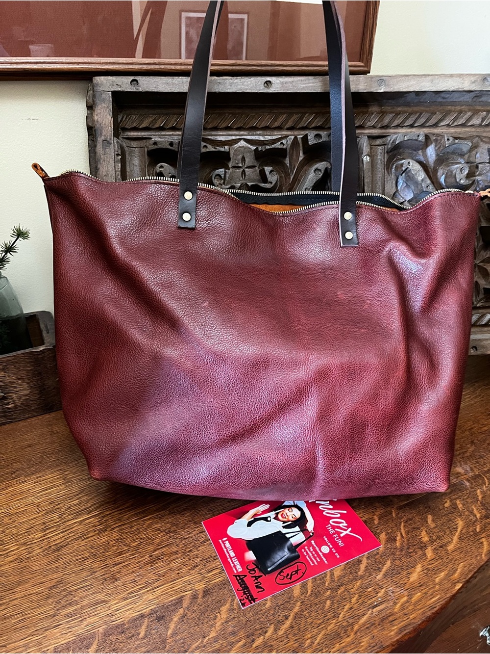 Portland Leather Oversized Zipper Tote Bag in Nutmeg - Picture 2 of 2